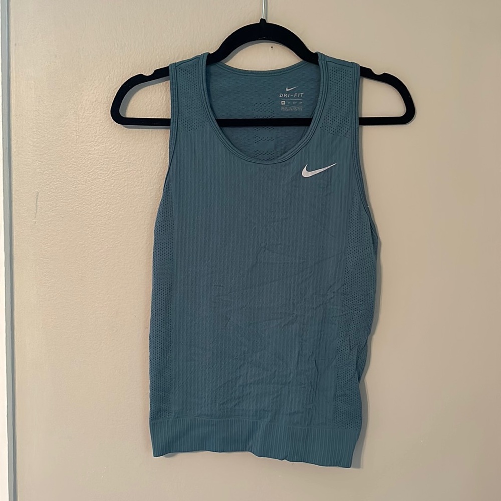 nike dri fit tank top